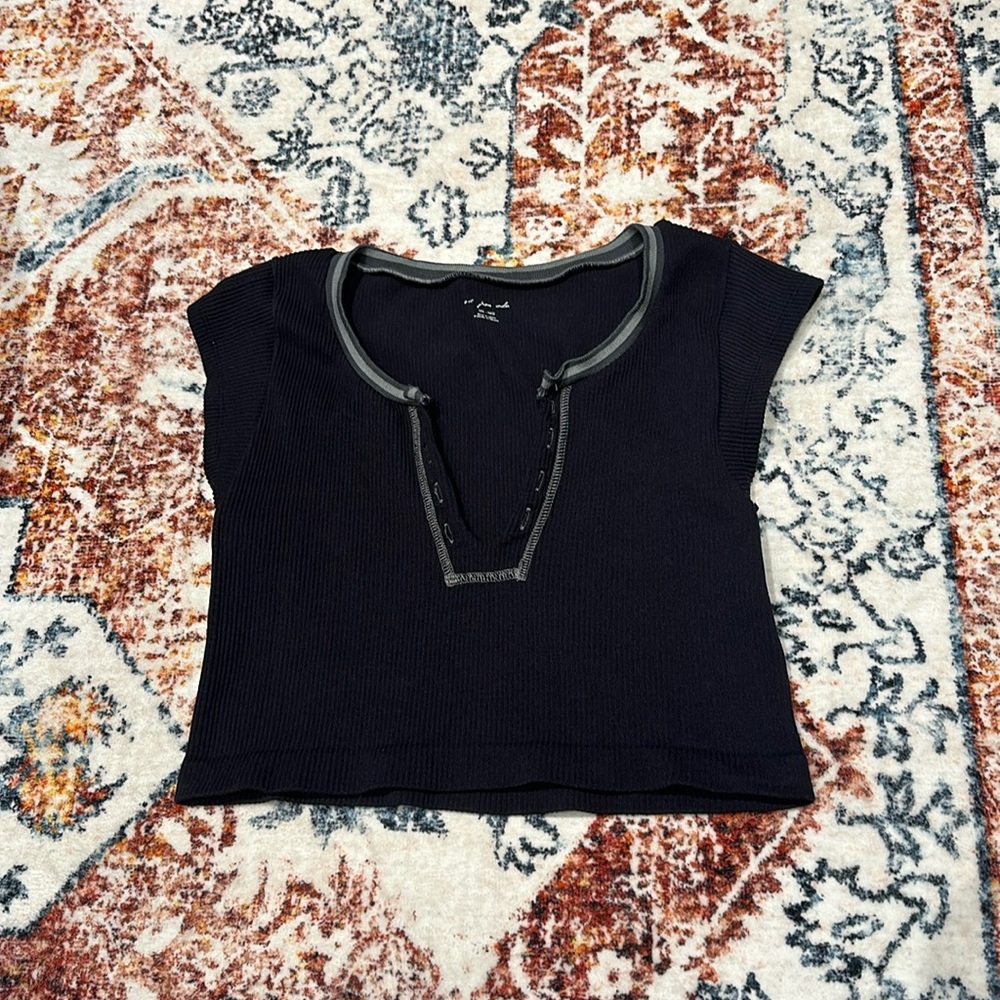 Urban Outfitters Cropped T